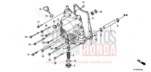 RIGHT CRANKCASE COVER SH150SB de 2011